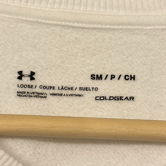 Under Armour White crew Sweatshirt size adult Small - Picture 3 of 4